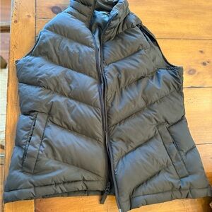 Lands' End Black Quilted Insulated Vest